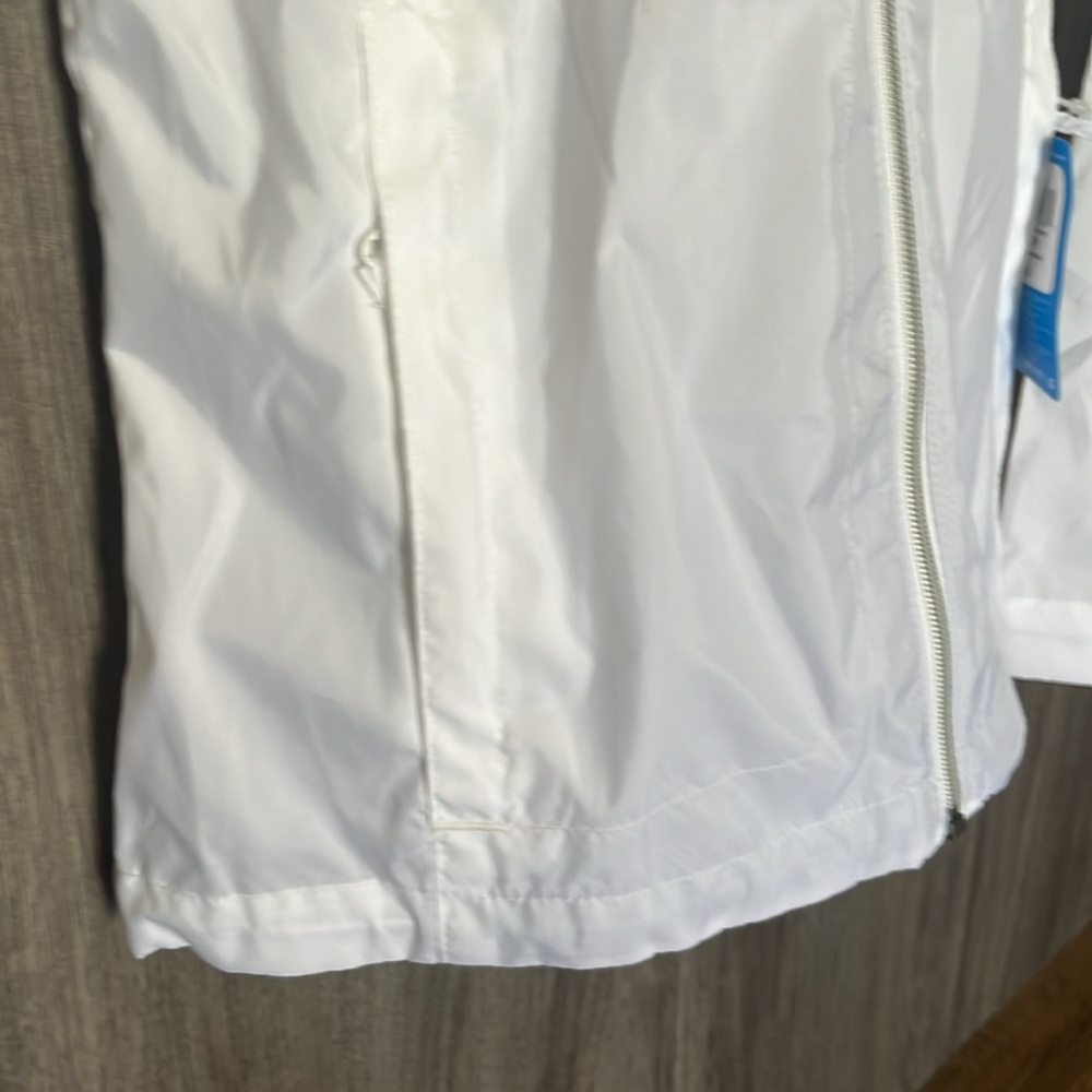Columbia windbreaker - Picture 5 of 16